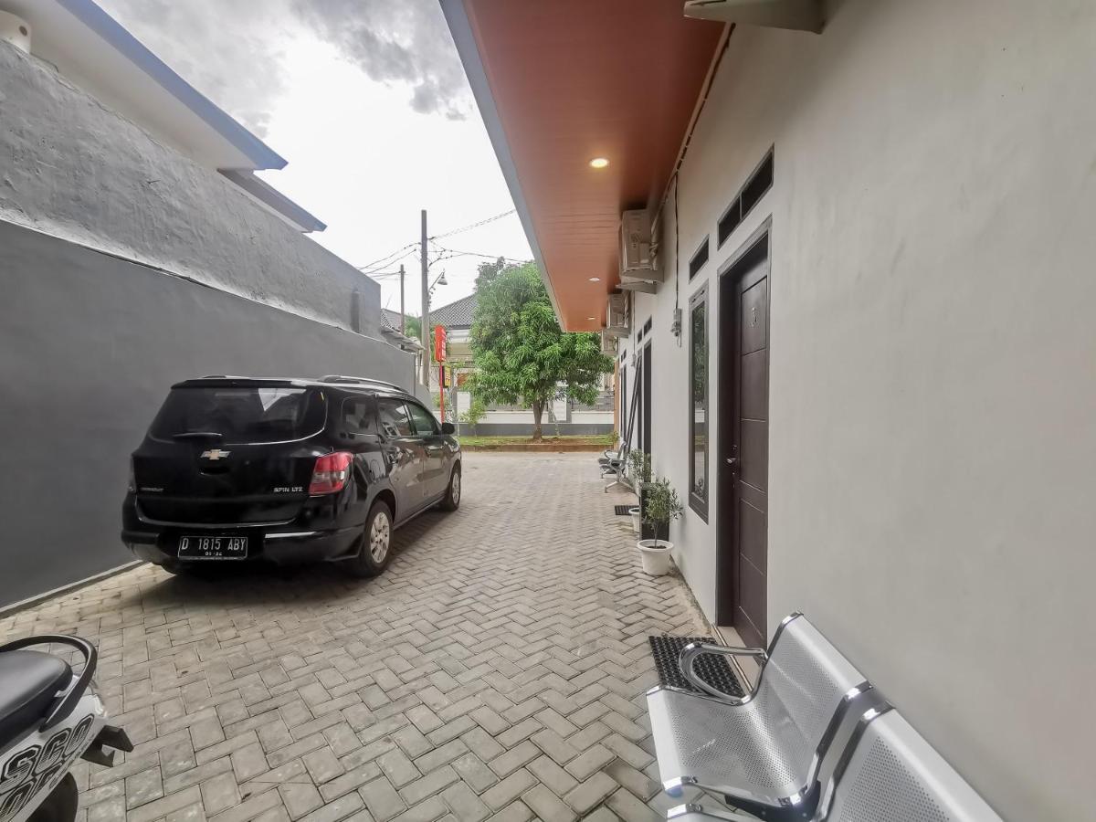 Reddoorz @ Jalan Urip Sumoharjo Lampung Hotel บันดาร์ ลัมปุง ภายนอก รูปภาพ