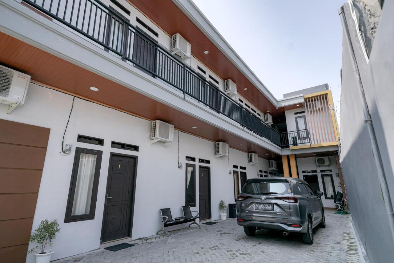 Reddoorz @ Jalan Urip Sumoharjo Lampung Hotel บันดาร์ ลัมปุง ภายนอก รูปภาพ