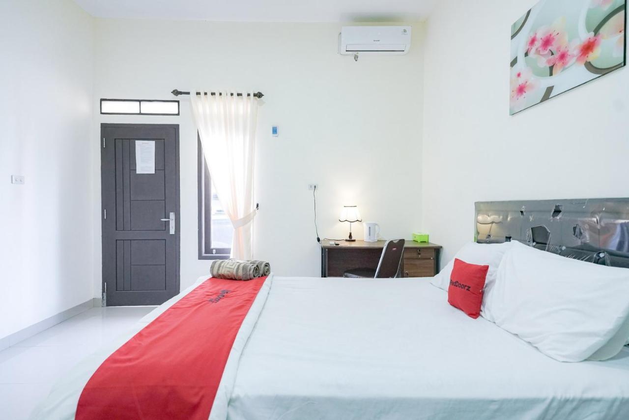 Reddoorz @ Jalan Urip Sumoharjo Lampung Hotel บันดาร์ ลัมปุง ภายนอก รูปภาพ