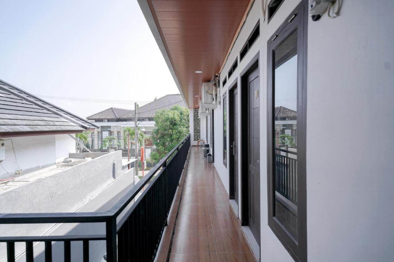 Reddoorz @ Jalan Urip Sumoharjo Lampung Hotel บันดาร์ ลัมปุง ภายนอก รูปภาพ
